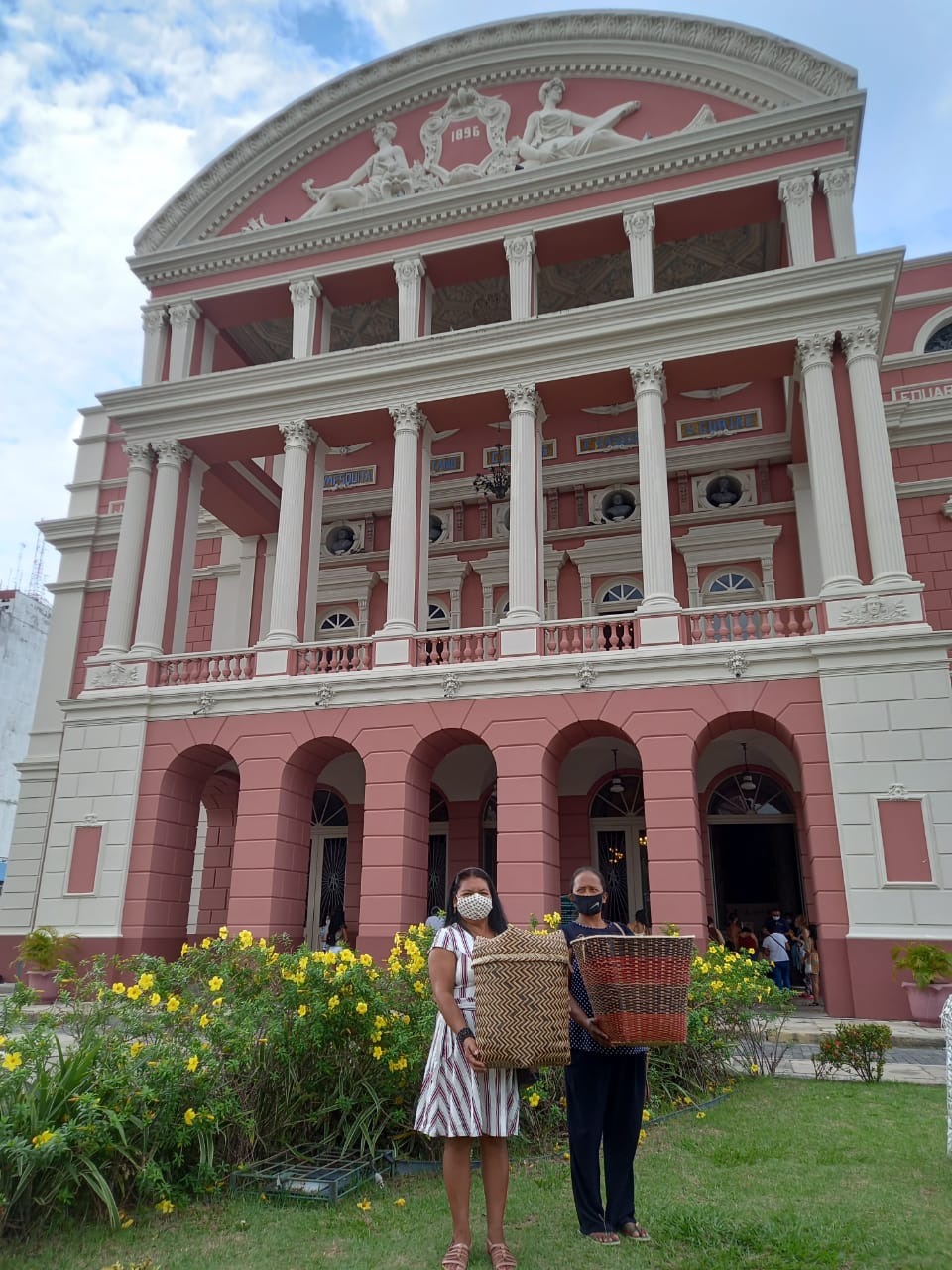 Sebrae leva dez artesãos a maior feira de artesanato da América Latina em BH