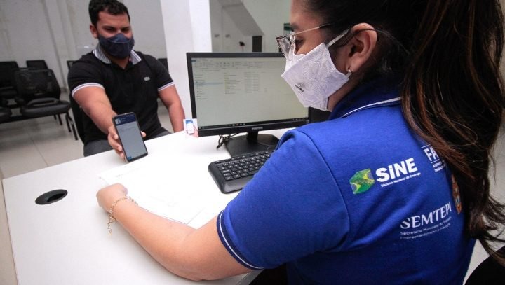 De cozinheiro a secretária, Sine Manaus oferta 111 vagas de emprego nesta terça