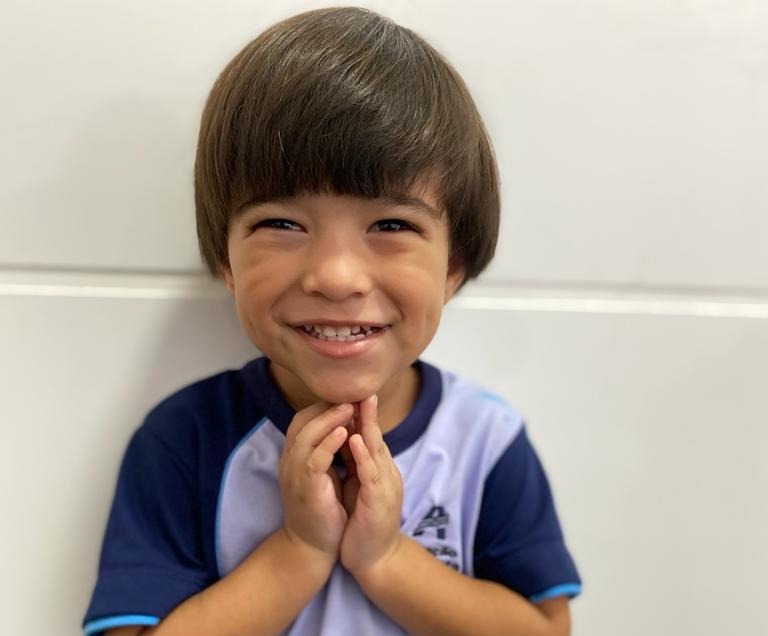 Família faz apelo para conseguir doações de sangue para menino de 3 anos intubado em Manaus