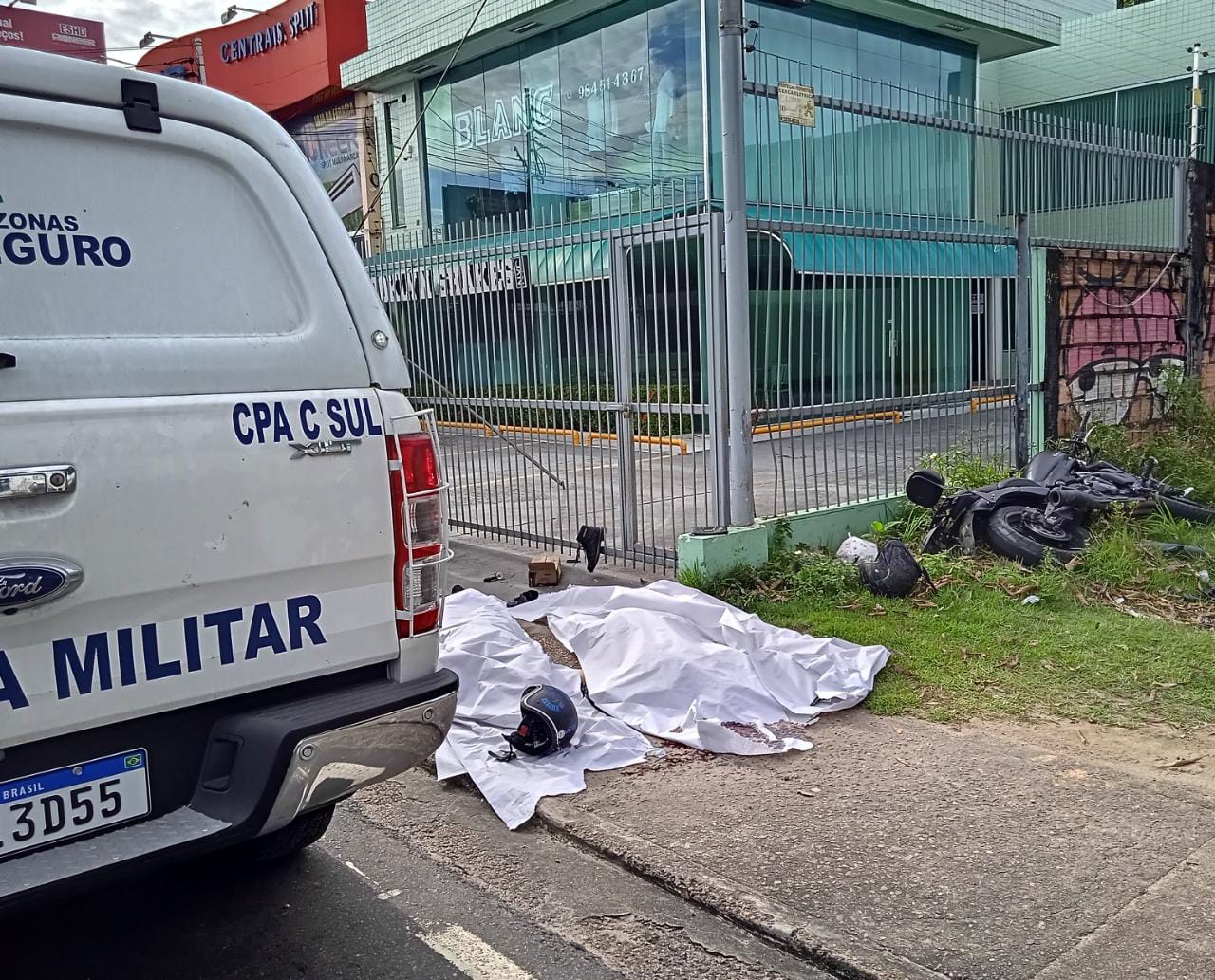 Casal que morreu em acidente tinha acabado de sair de festa em Manaus