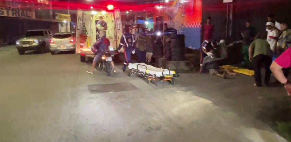 Motociclista colide violentamente em muro na Zona Leste de Manaus