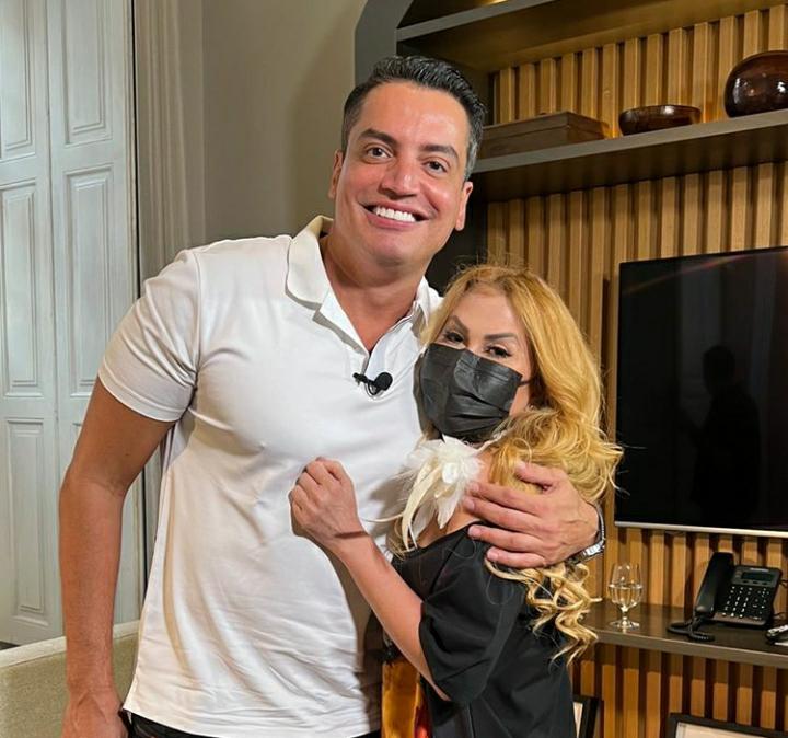 Léo Dias causa alvoroço durante gravação do DVD da Joelma em Manaus