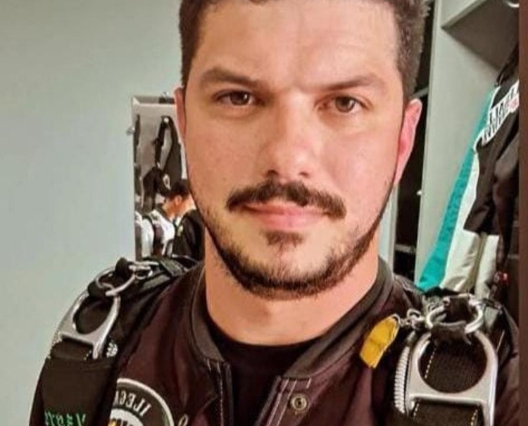 Após um mês, bombeiros encerram buscas por paraquedista desaparecido em Manaus