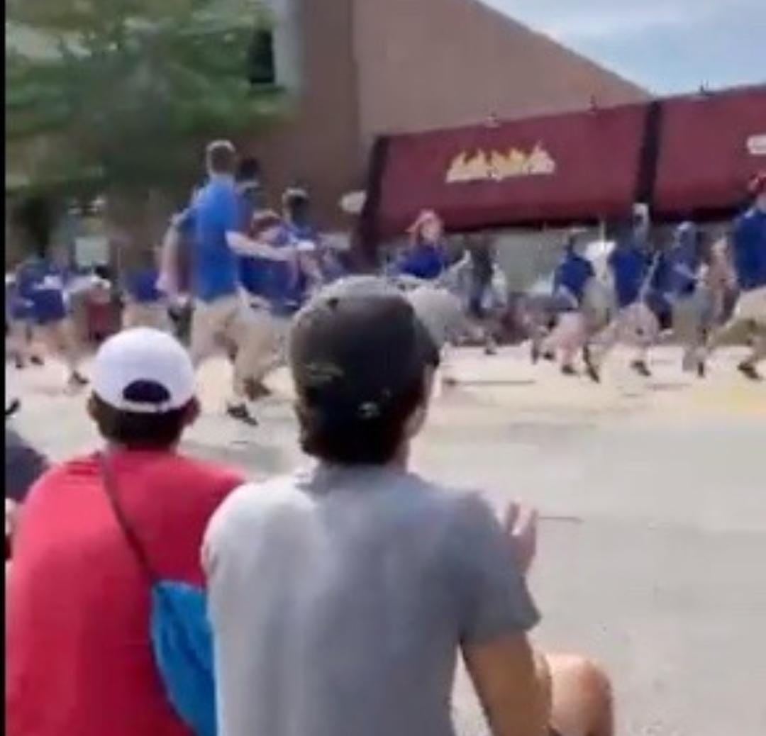 Preso suspeito de tiroteio que deixou seis mortos em desfile de 4 de julho nos EUA