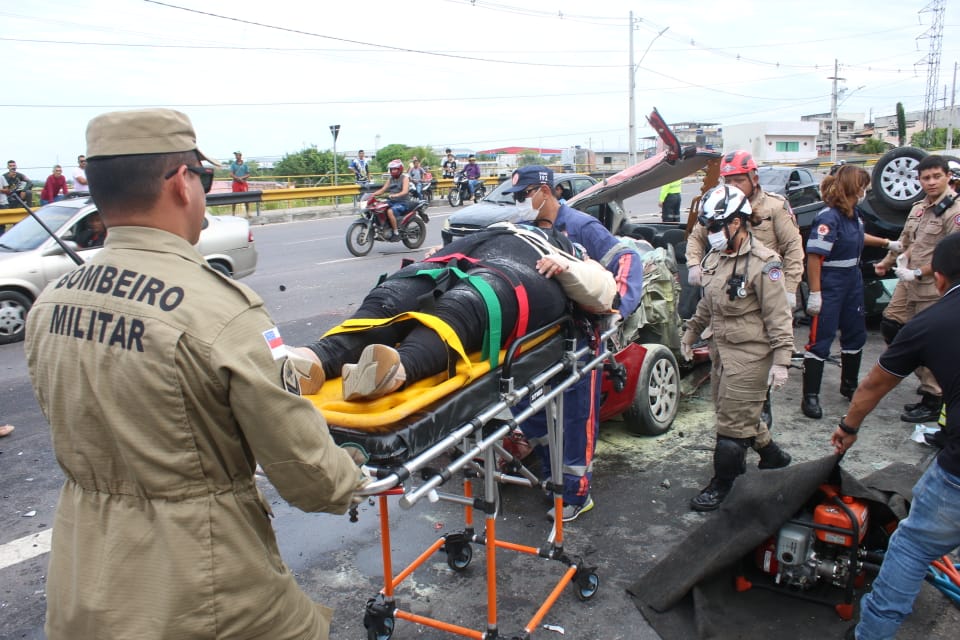 Saiba quem são as vítimas do acidente gravíssimo na Avenida das Flores