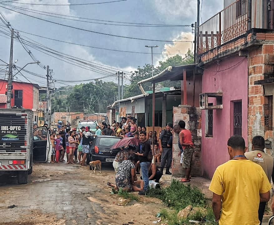 Adolescente executado a tiros tinha saído de casa para visitar amigo em Manaus