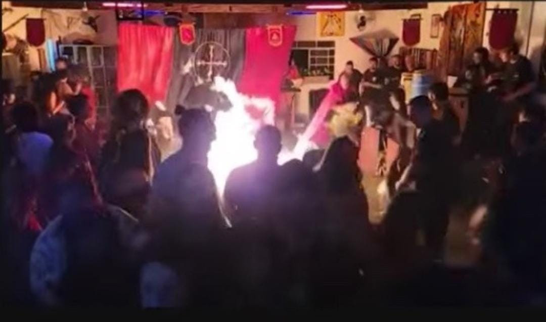 Explosão causa incêndio em terreiro de umbanda e deixa feridos; vídeo 