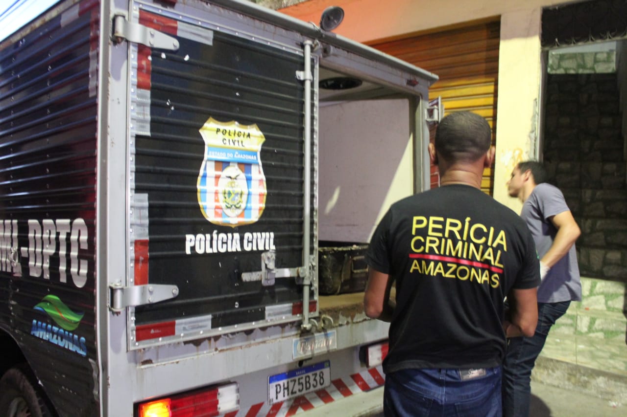 Segurança é morto na frente de crianças em kitnet em Manaus