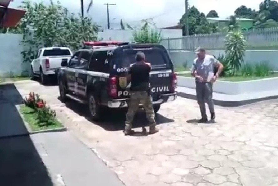 Irmãos mataram os primos para roubar TV de sítio no Amazonas