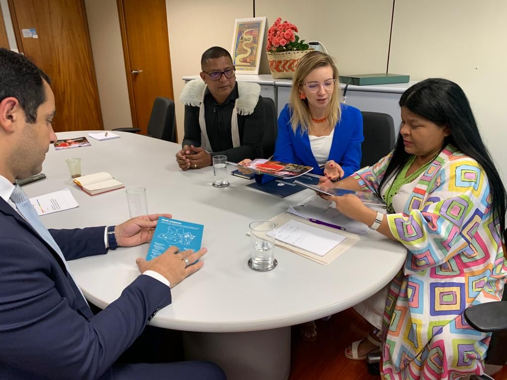 Relatório sobre condições dos Yanomami no Amazonas é entregue ao Governo Federal