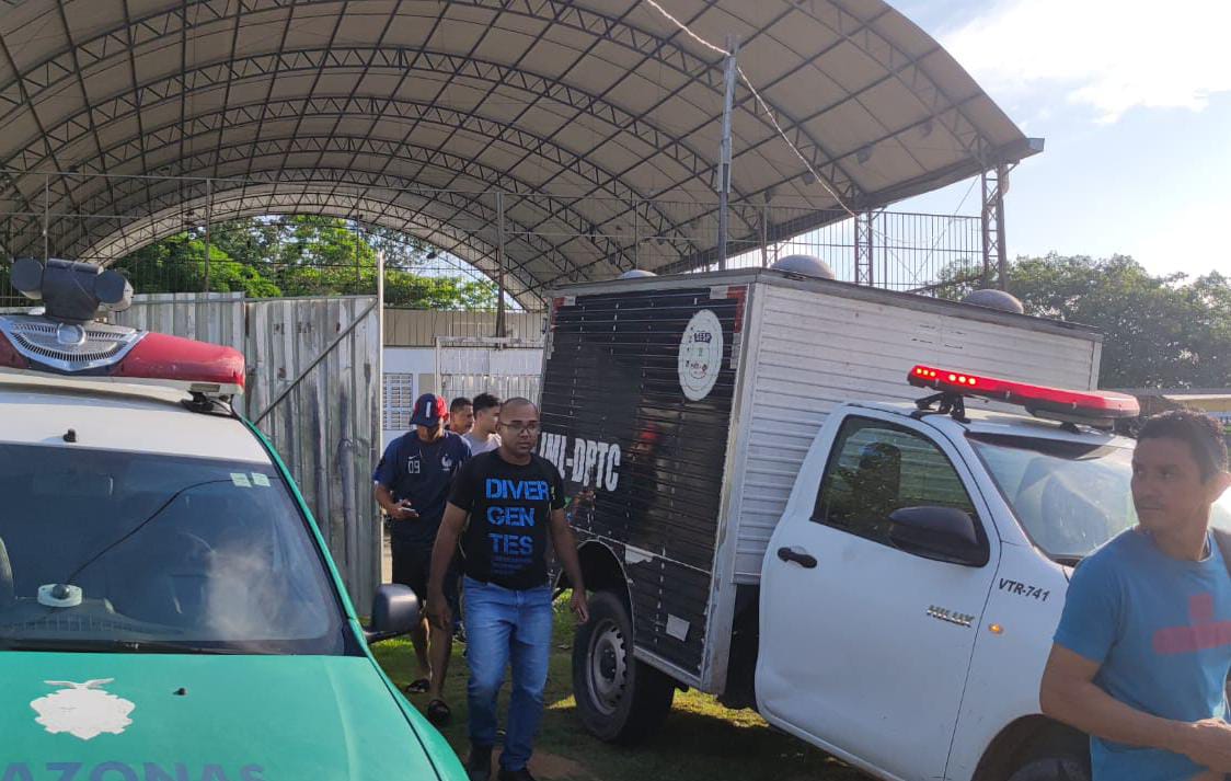 No dia do vigilante, vigia é achado estrangulado no vestiário de escola em Manaus 