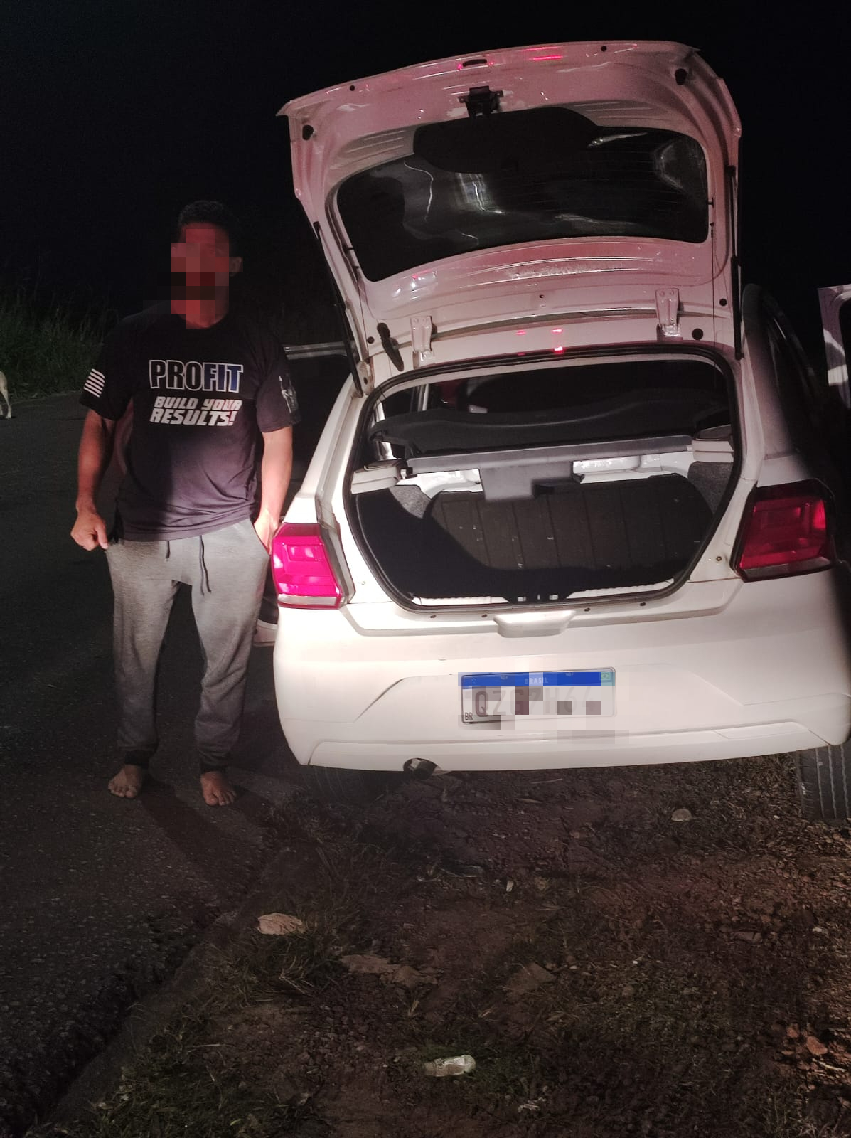 Motorista de rota é resgatado do porta-malas de carro após ser sequestrado em Manaus