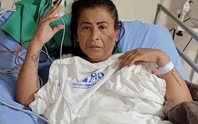 MC Katia morre aos 47 anos após amputar perna