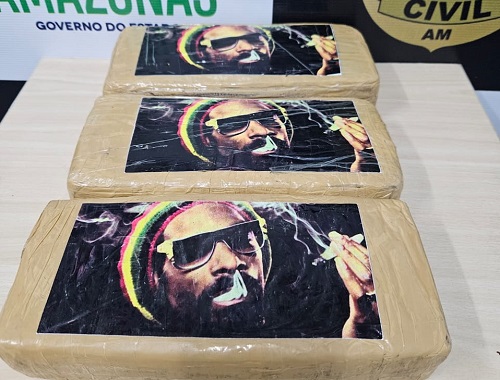 Dupla é presa com 3kg de drogas com selo do Snoop Dogg em Manaus