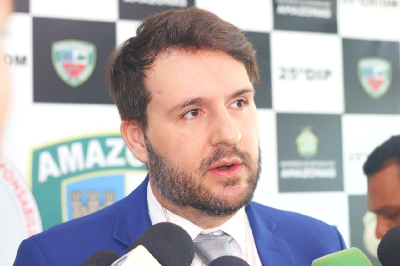 Tablets furtados por funcionário de empresa eram vendidos para donos de loja em Manaus