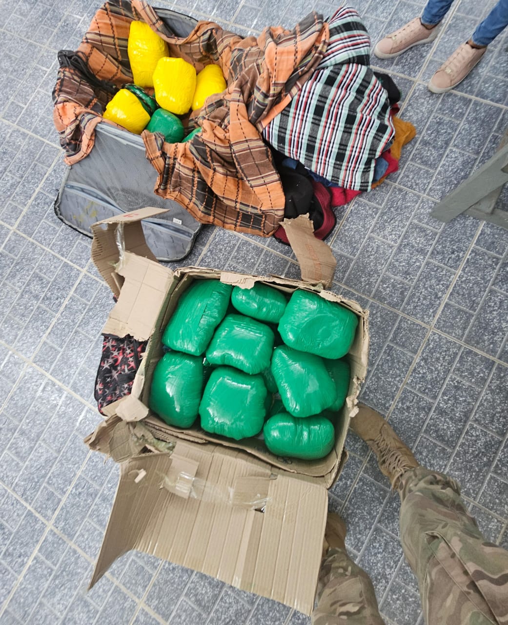 Fotógrafo é flagrado com 25 kg de droga durante fiscalização da PF no Amazonas