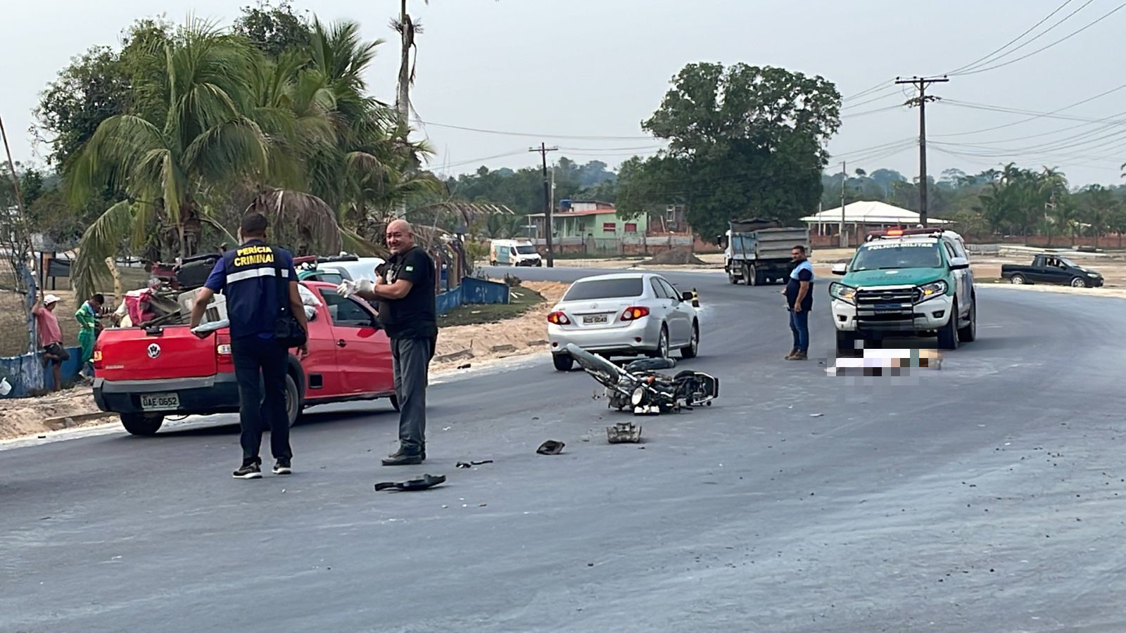 Motociclista morre em acidente com ambulância na AM-010