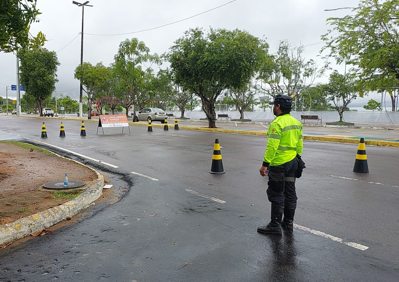 Trânsito na Ponta Negra será alterado durante ‘Um Sonho de Natal’ no domingo