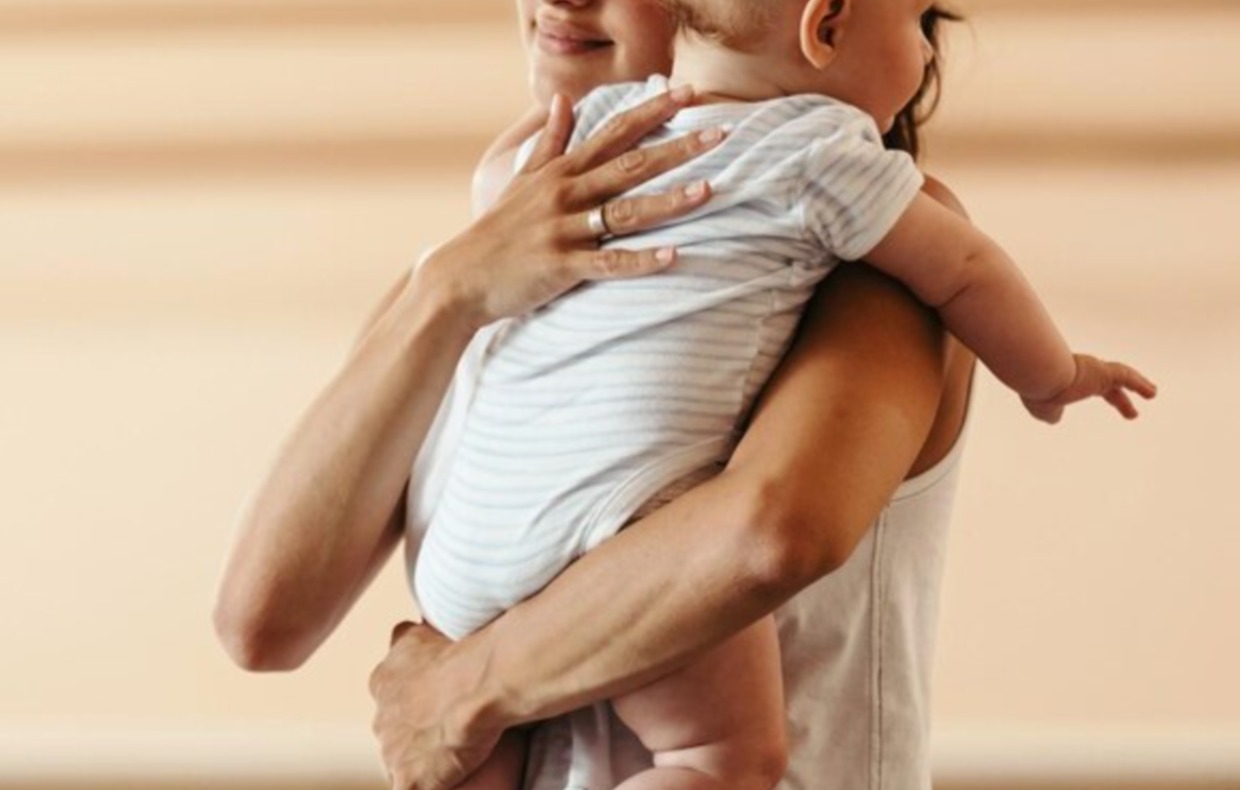 PL prevê antecedentes criminais na contratação de babás e professores no Amazonas