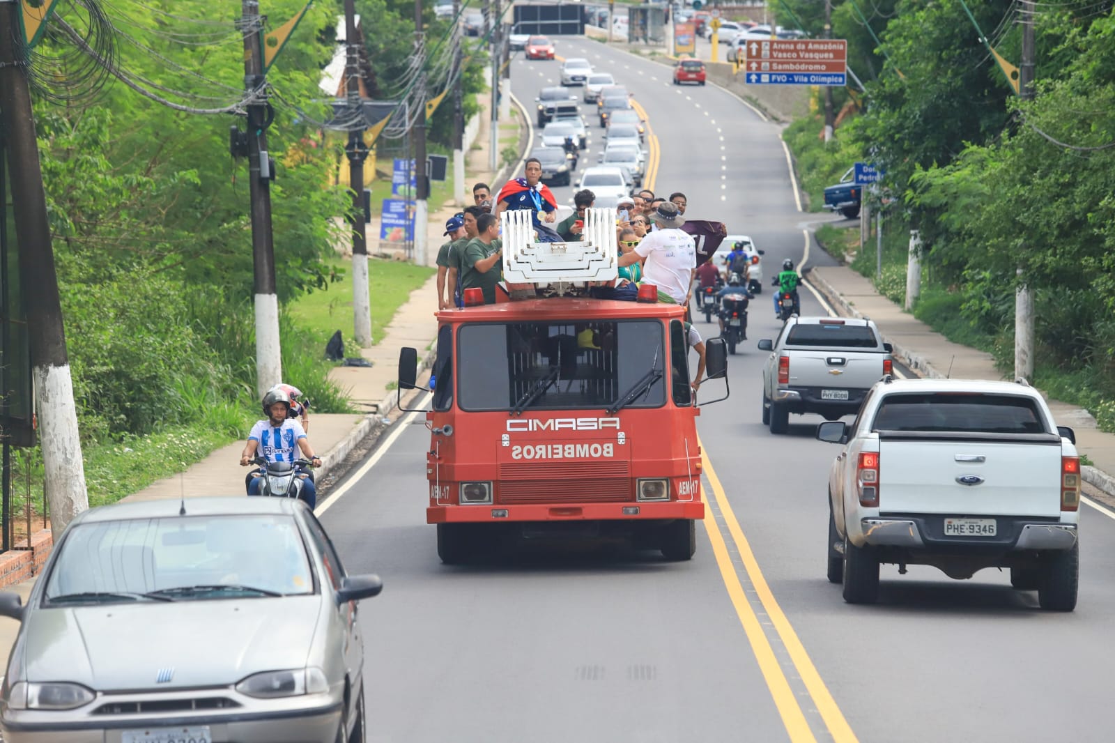 Carreata em homenagem aos campeões do Parapan-Americano é realizada em Manaus