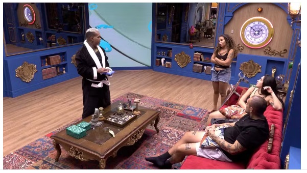 Rodriguinho critica cabelo da Pitel: 'parece o bozo'