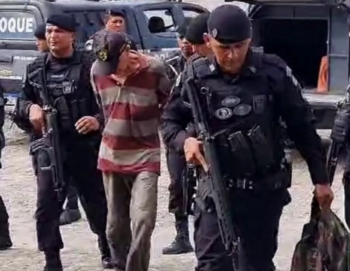 Homem mata gerente de restaurante por ‘se sentir discriminado’ em entrevista de emprego