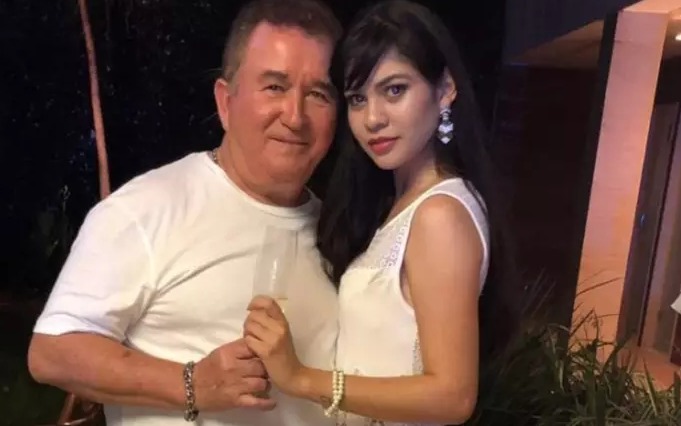 Ex de Amado Batista diz que foi expulsa de casa e acusa cantor de violência doméstica