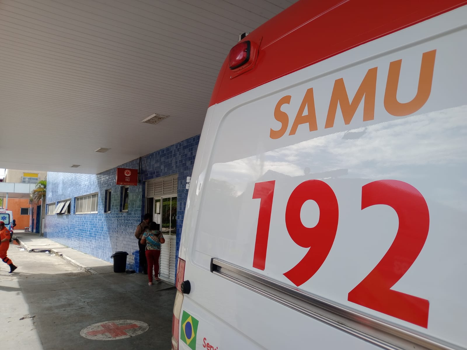 Passageiros são esfaqueados durante assalto na linha 560 em Manaus