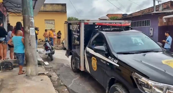 Homem é encontrado morto em terreno no Tancredo Neves 