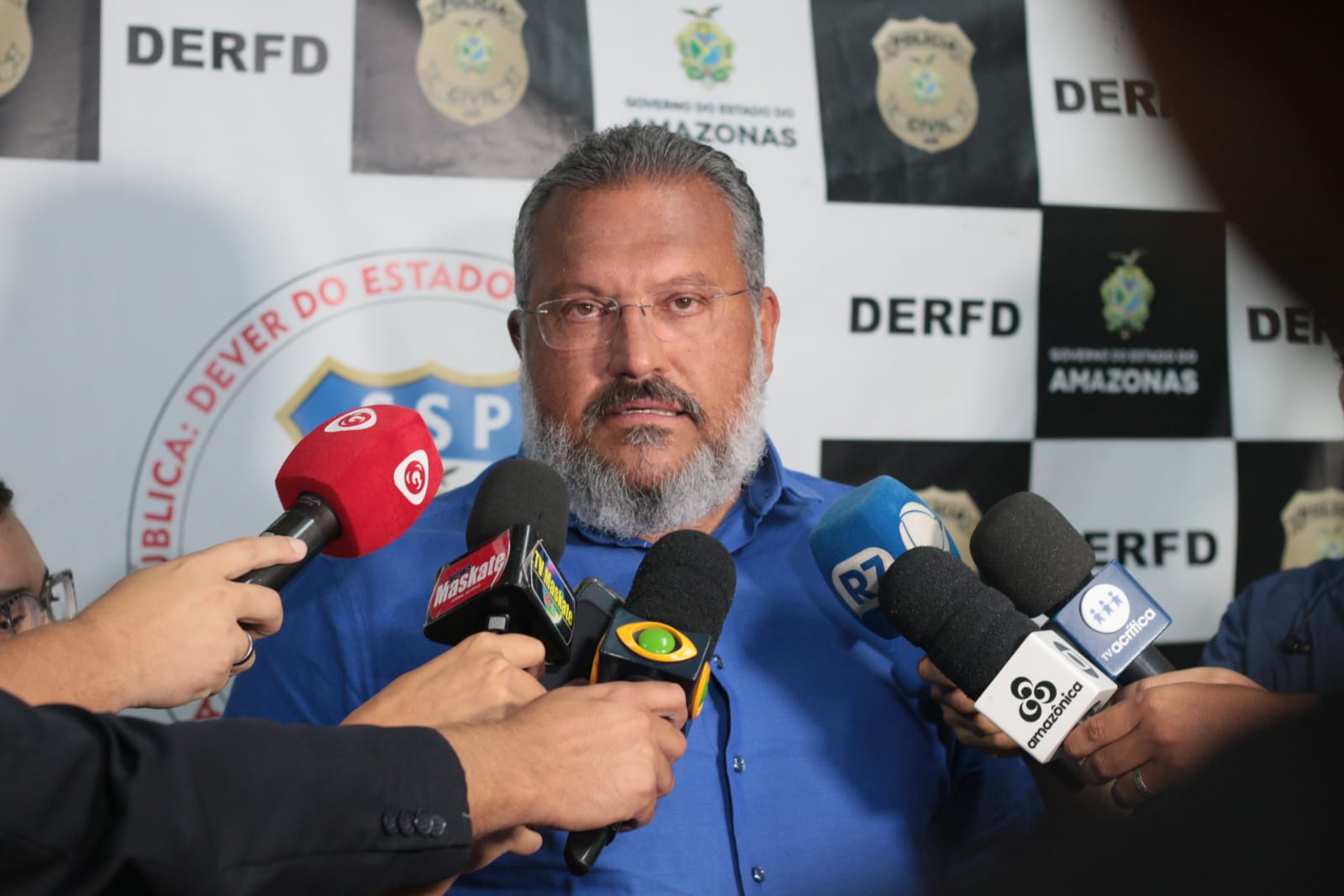 Dupla é presa por furtar cabos de fibra óptica deixando 95% de Manaus sem internet