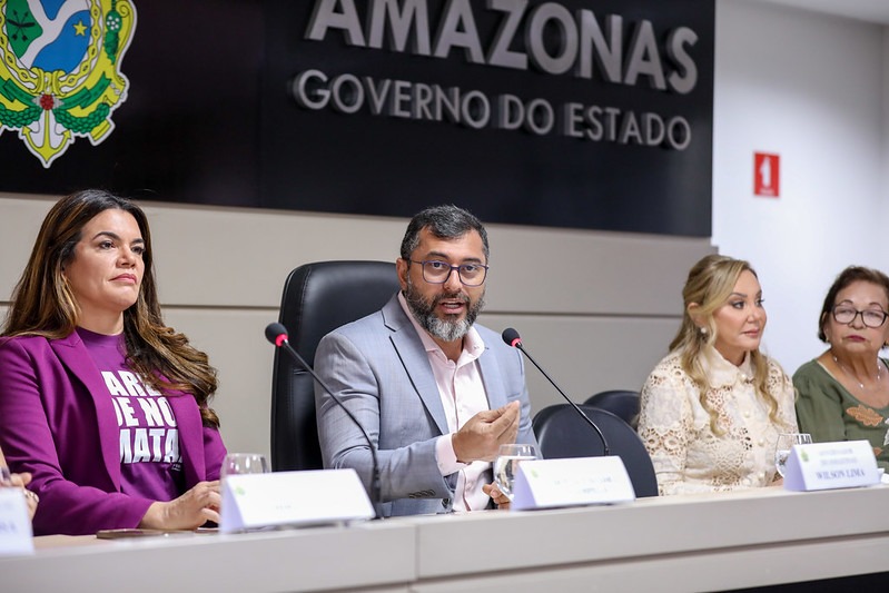 Wilson Lima assina ordem de serviço para construir Casa da Mulher no Amazonas