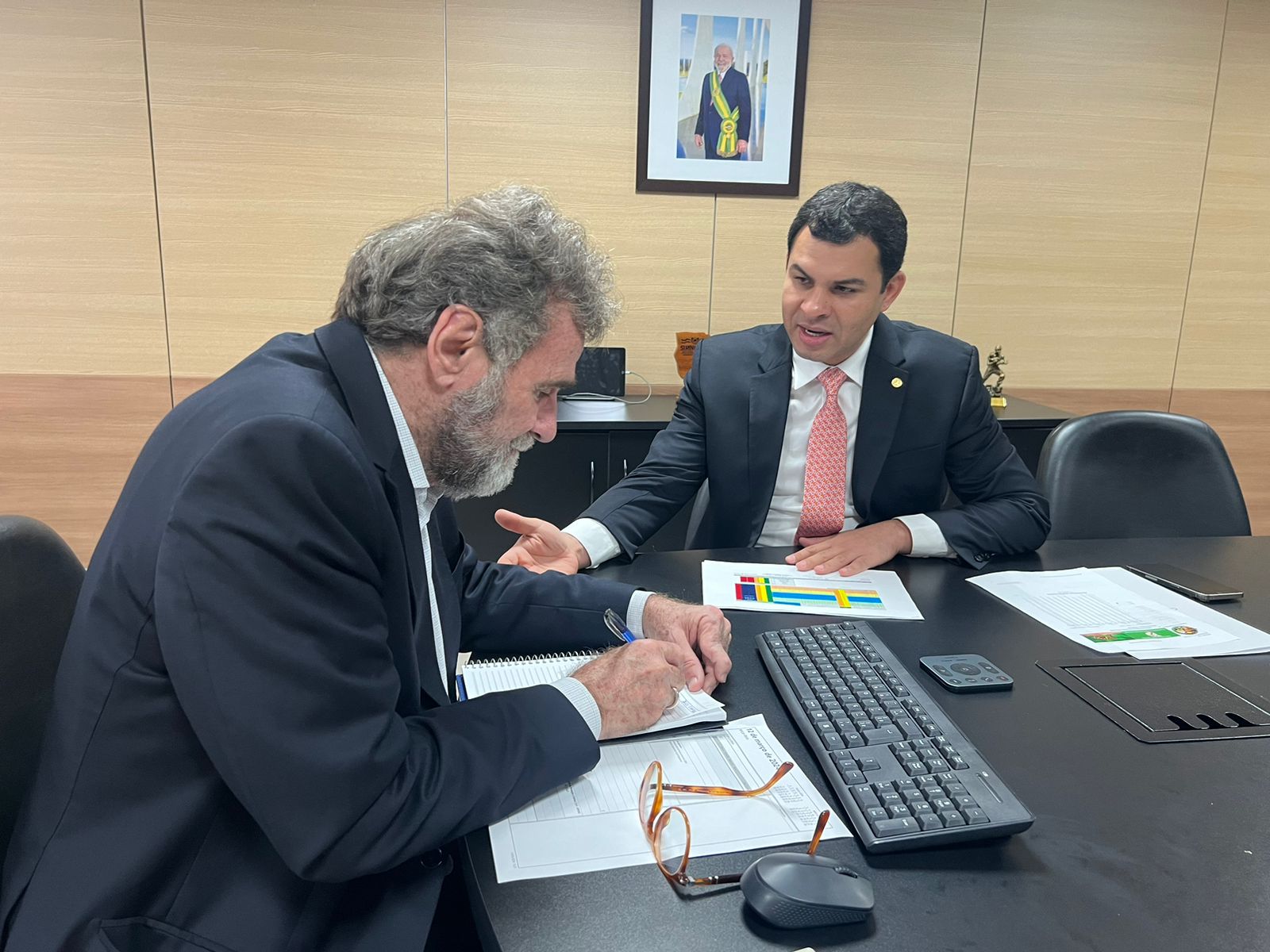 Deputado aciona Defesa Civil Nacional sobre cheia dos rios no interior do Amazonas