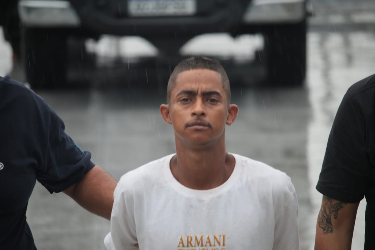 "Vampirinho" é preso por matar flanelinha a facadas e jogar corpo em bueiro em Manaus 