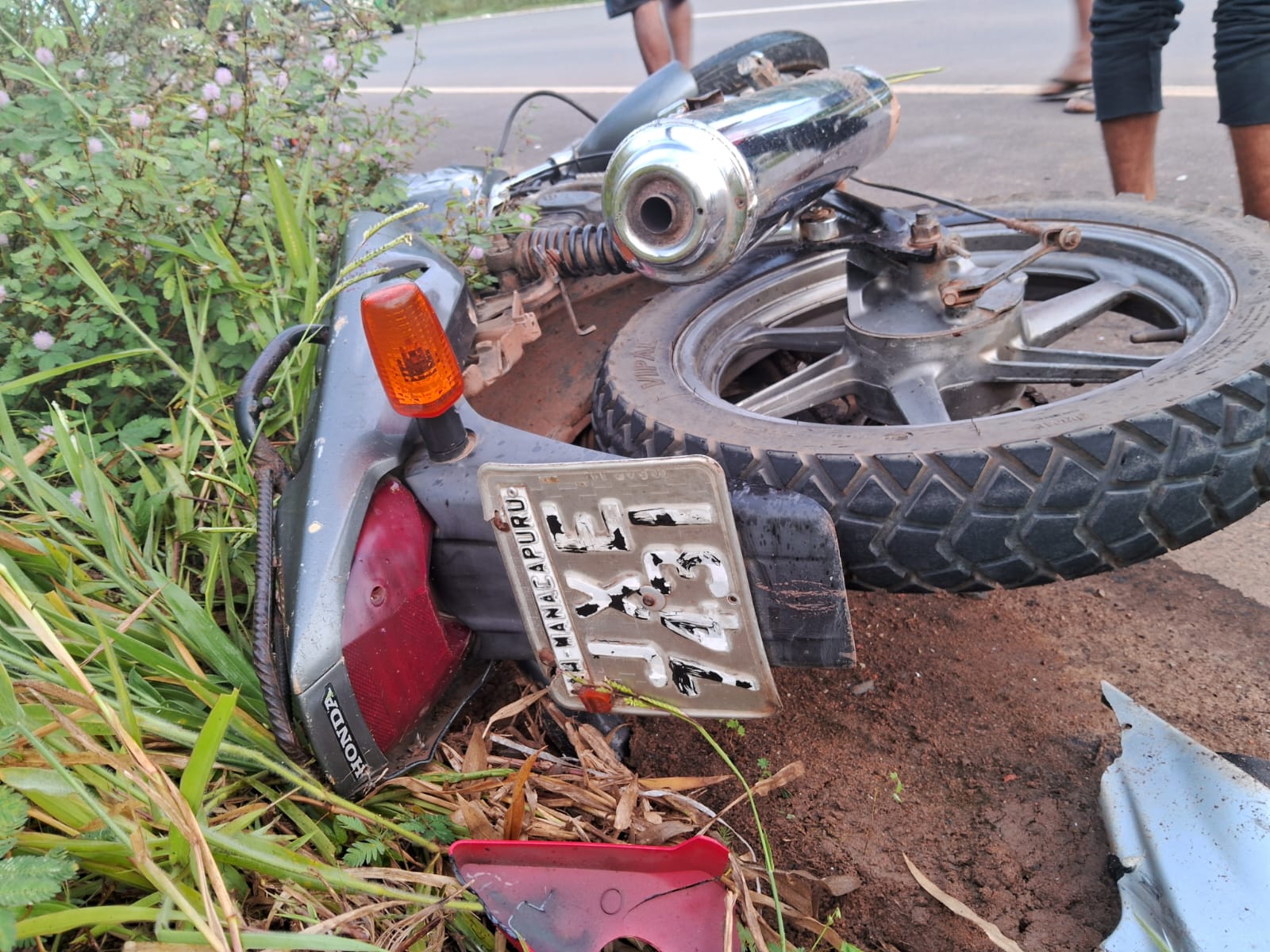 Homens morrem em acidente entre motos na AM-070; um estava a caminho do trabalho