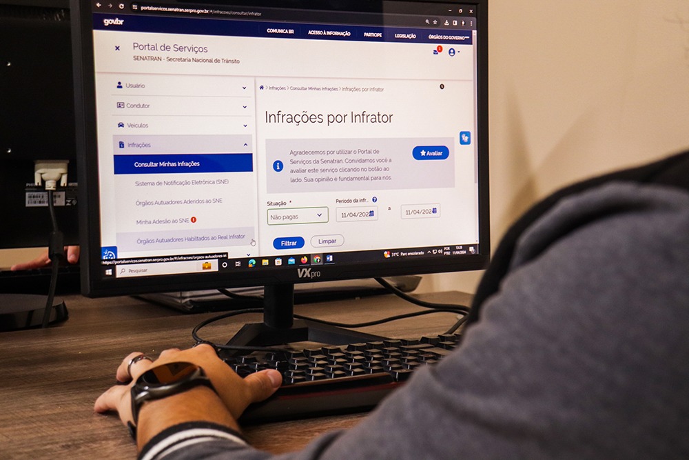 Detran-AM orienta sobre lei que permite transferência de pontos e multas na CNH