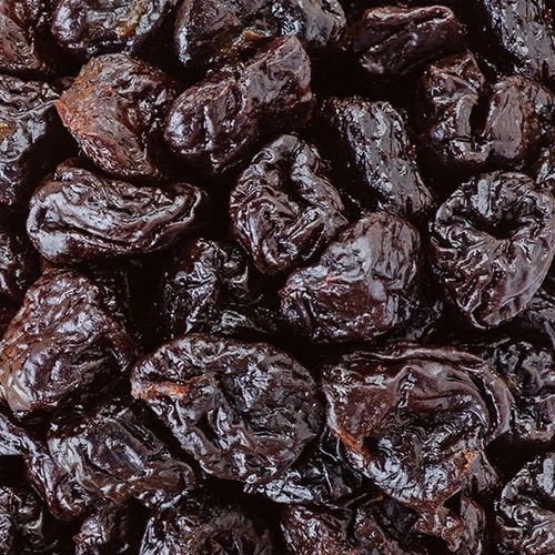 Além de ajudar o intestino, ameixa seca também combate osteoporose; saiba mais