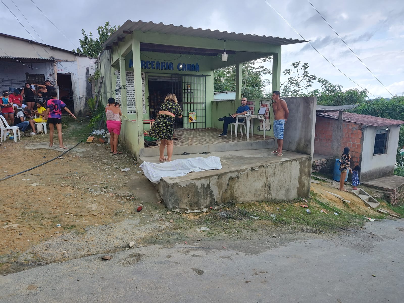 Ex-marido é preso suspeito de estrangular adolescente e simular latrocínio em Manaus