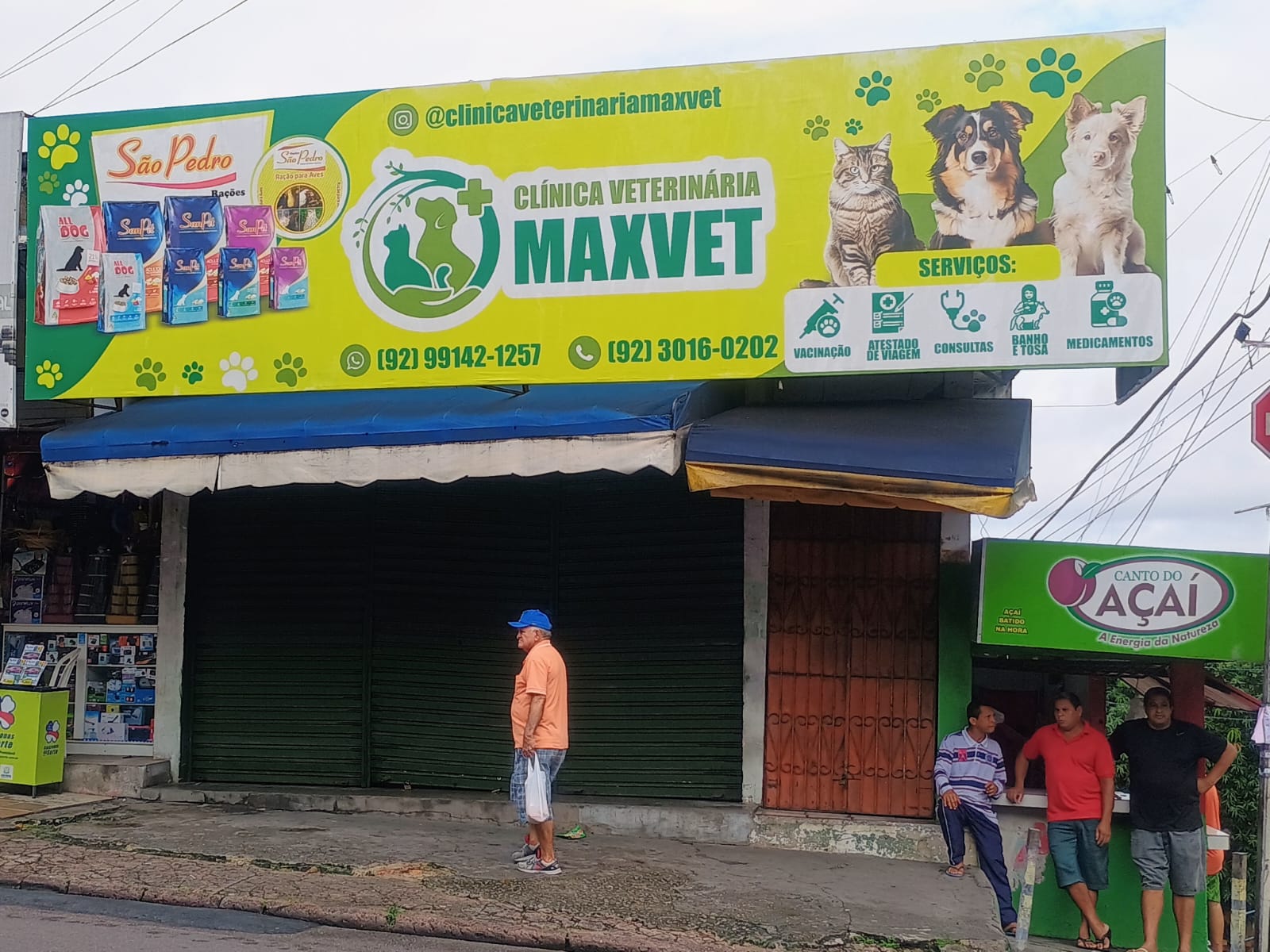 Polícia faz apreensões em clínica suspeita de fornecer droga para seita da família de Djidja