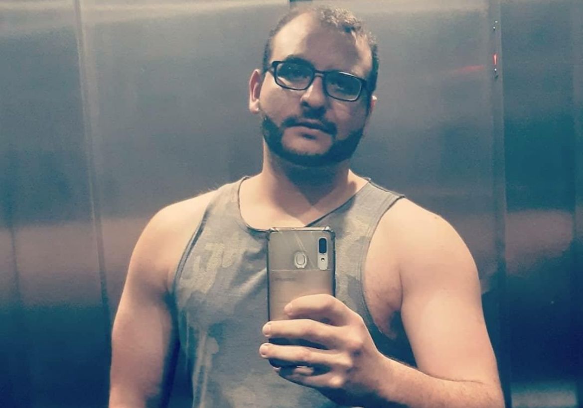 Editor de imagens morre após ser arremessado de moto em acidente na Praça 14