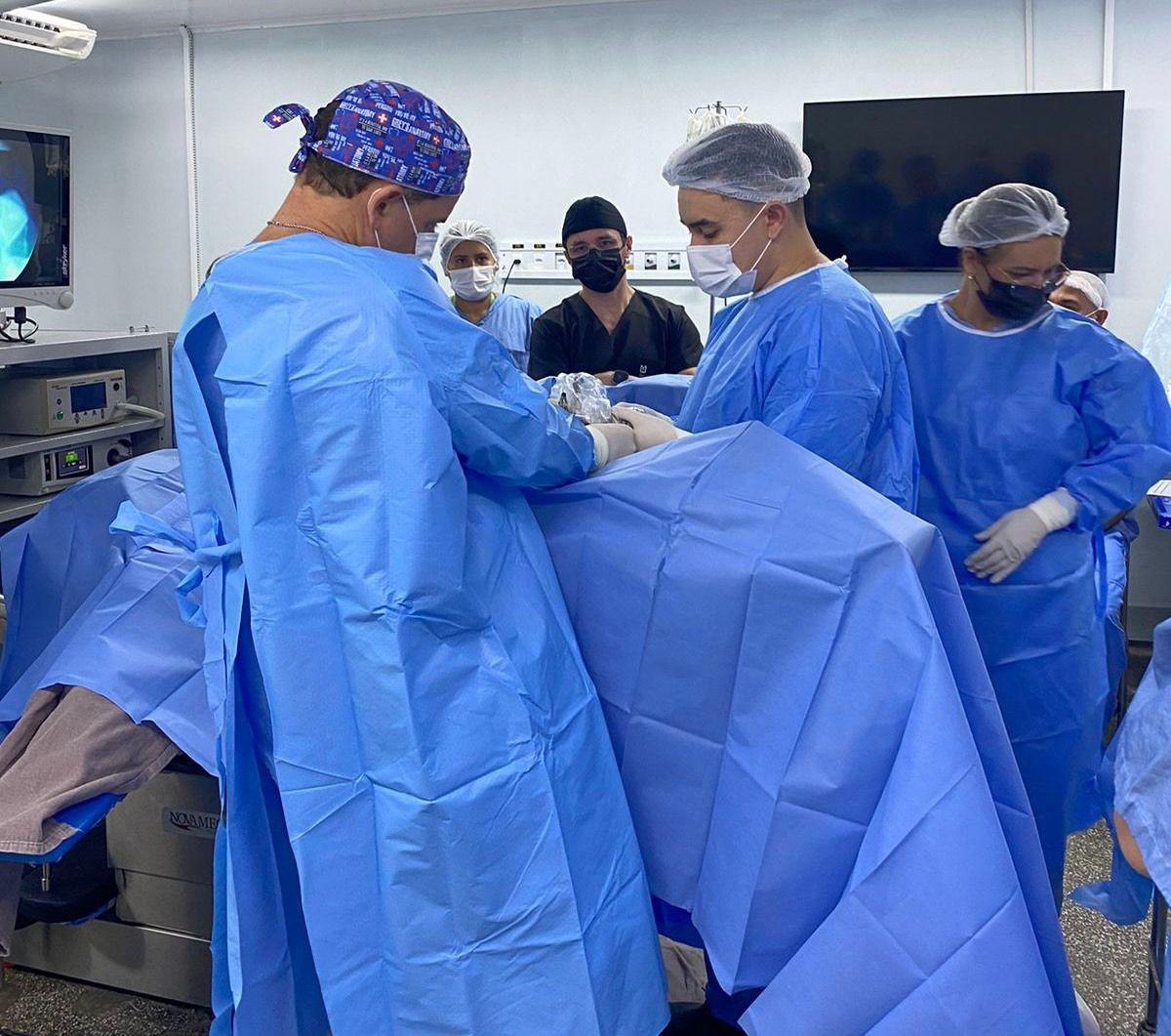 Hospital Adriano Jorge realiza cirurgias com tecnologia avançada para tratamento de próstata