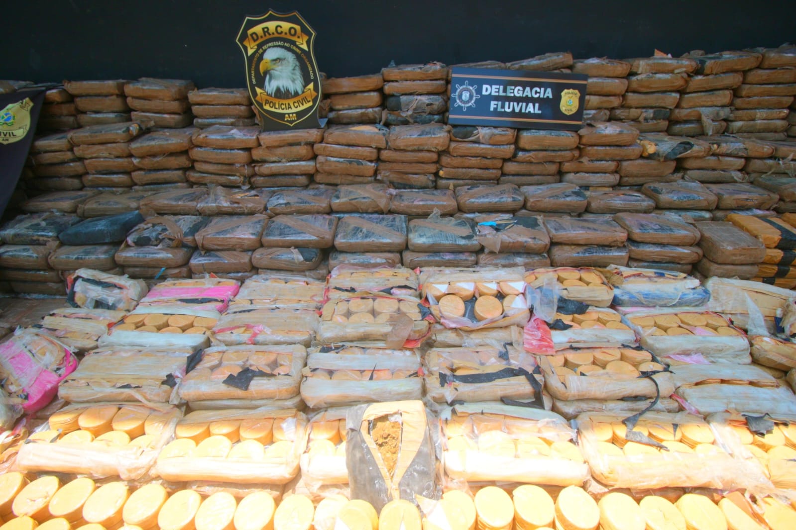 Droga encontrada em caminhão em Manaus está avaliada em R$ 20 milhões