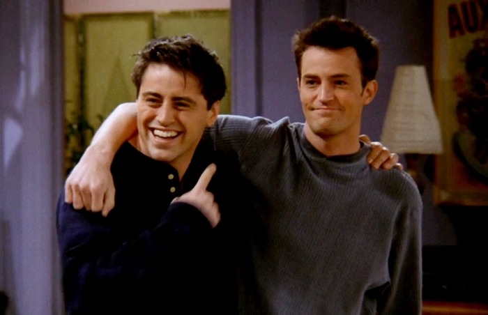 Matt LeBlanc 'se aposentou em silêncio' após morte de Matthew Perry, diz jornal