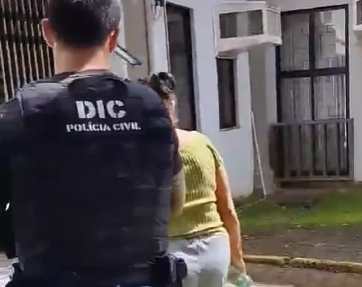 Idosa foragida por ritual de magia que matou criança é presa 