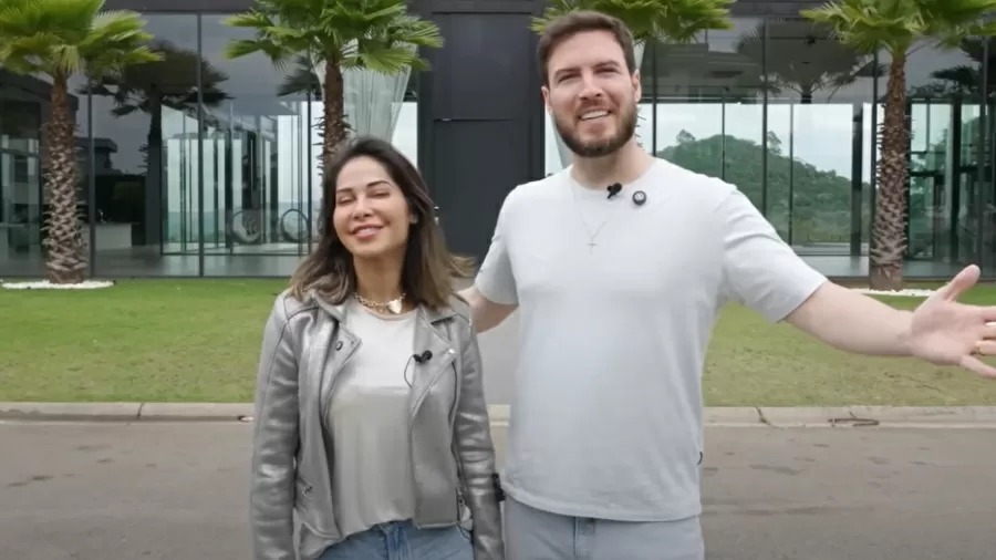 Maíra Cardi rebate críticas por expor detalhes do aborto 