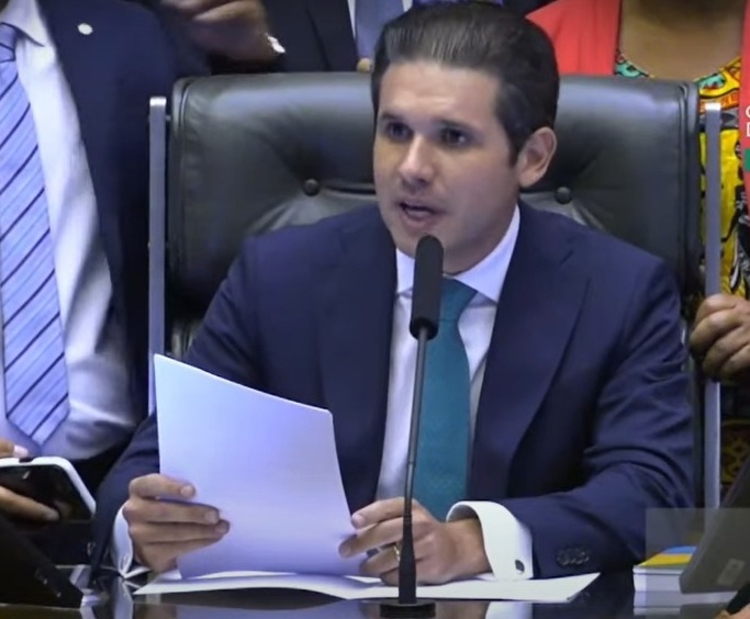 Motta diz que 8/1 não foi tentativa de golpe e critica penas aplicadas pelo STF