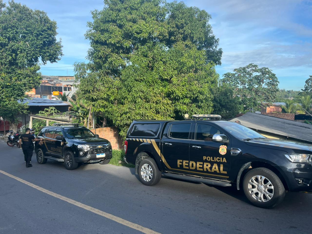 PF deflagra operação e cumpre mandado em casa no Armando Mendes