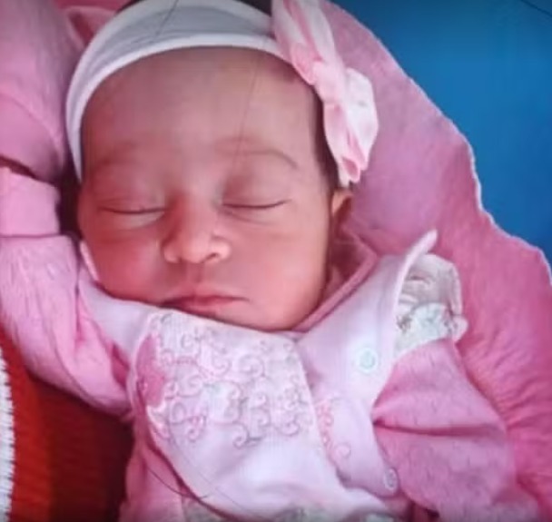 Bebê desaparecida é encontrada sem vida no quintal da casa da família em Alagoas