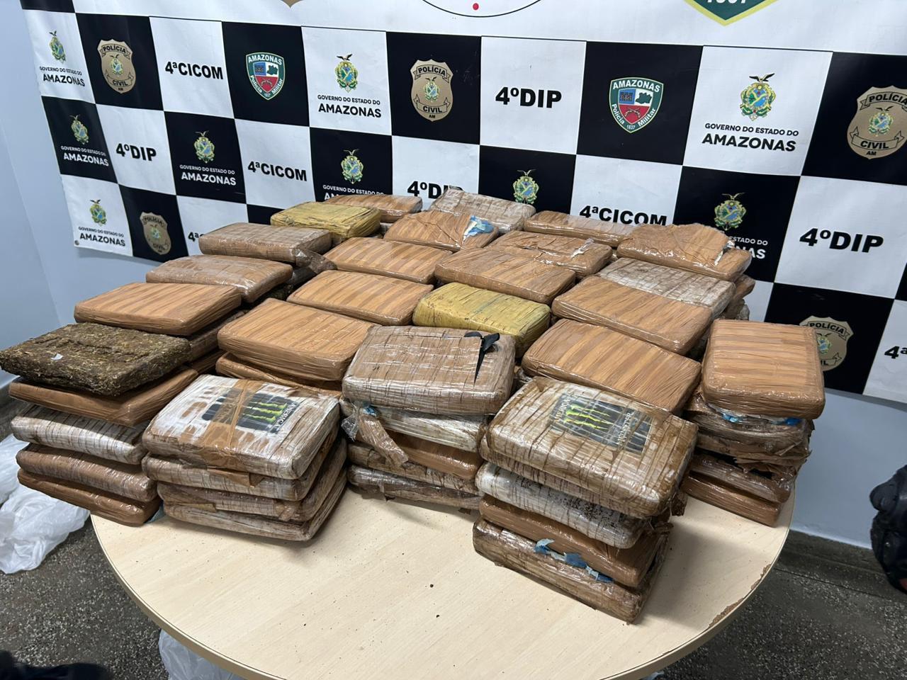 Polícia desarticula esquema de delivery de drogas no Grande Vitória