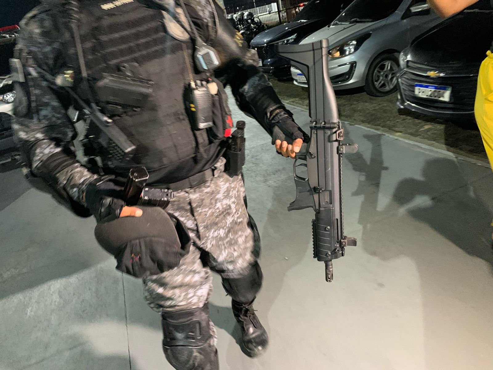 Homens são presos e adolescente apreendido suspeitos da morte do ‘Parazinho’ em Manaus