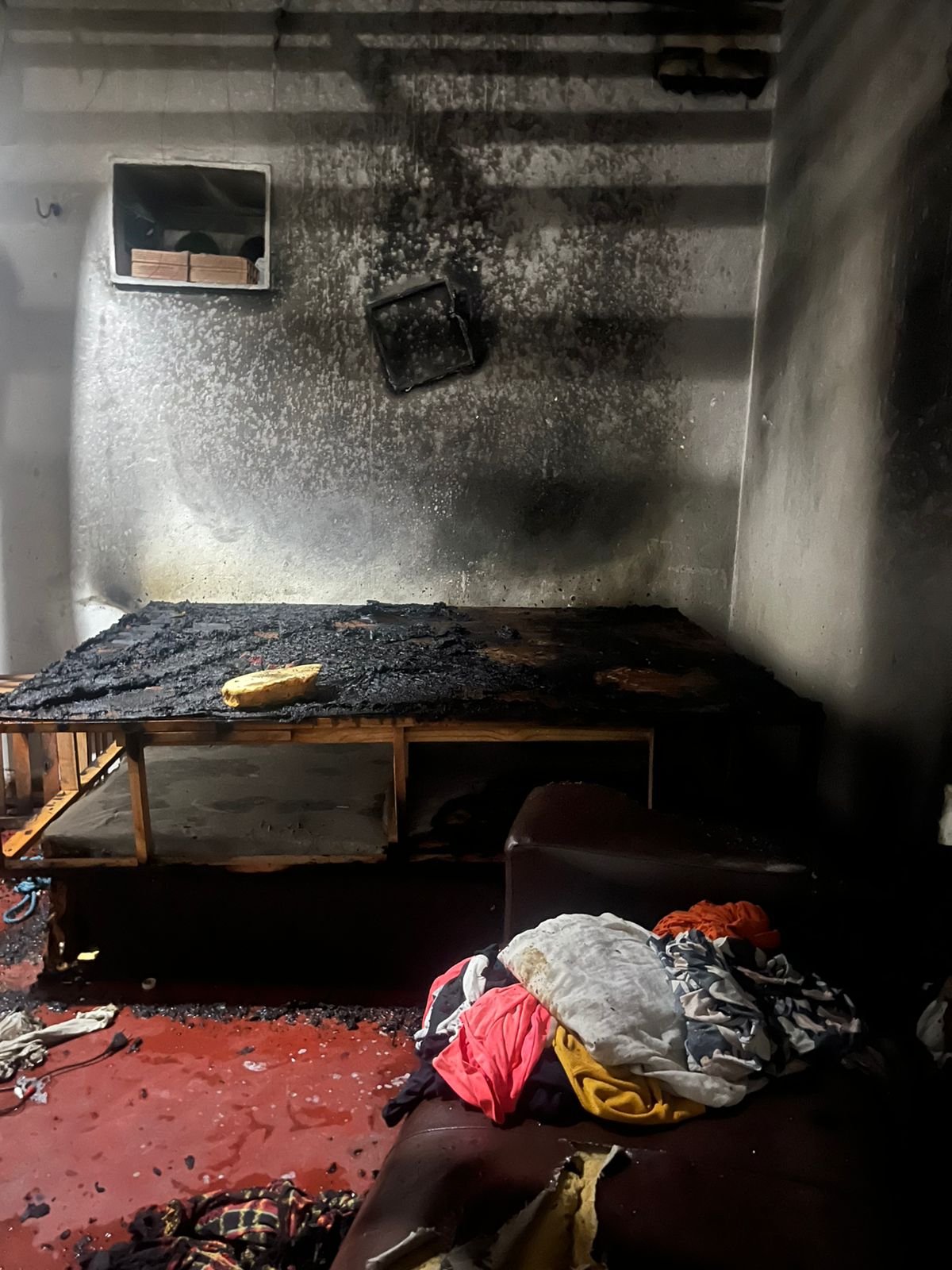 Filho é preso pela 5ª vez  após incendiar casa da mãe no São José